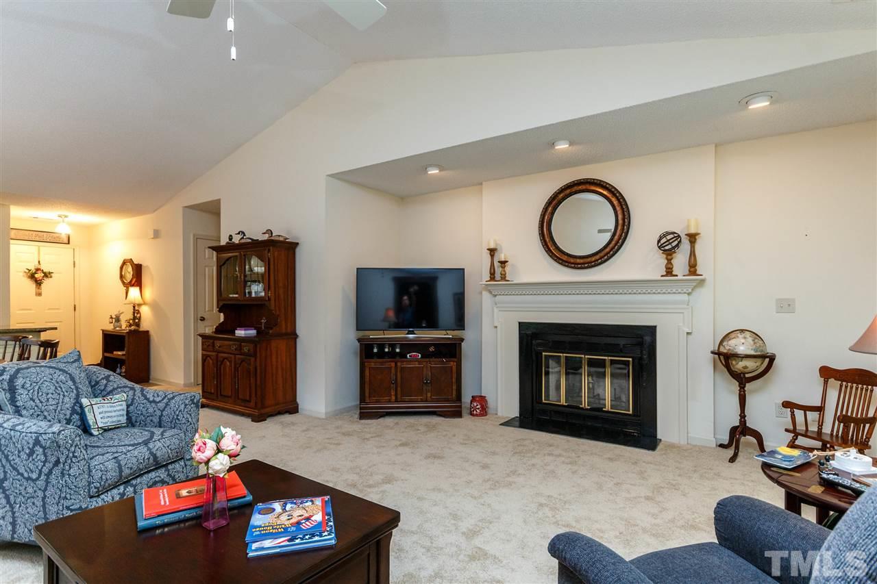 2648 Cottage Circle Raleigh, NC 27613 - Photo 12 of 28