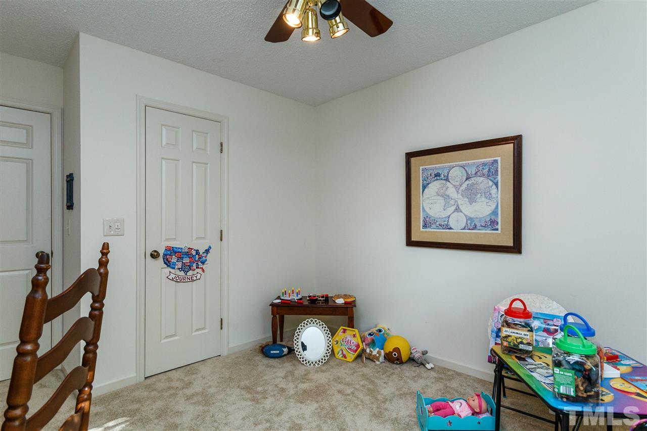 2648 Cottage Circle Raleigh, NC 27613 - Photo 15 of 28