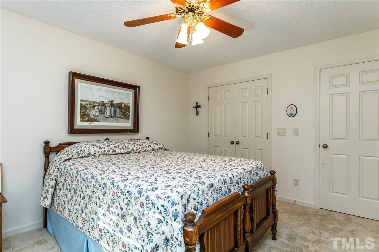 2648 Cottage Circle Raleigh, NC 27613 - Photo 18 of 28