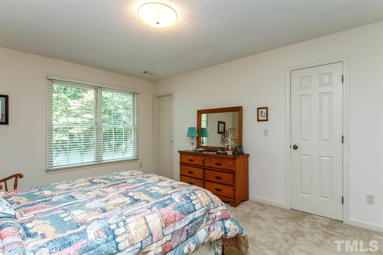 2648 Cottage Circle Raleigh, NC 27613 - Photo 20 of 28