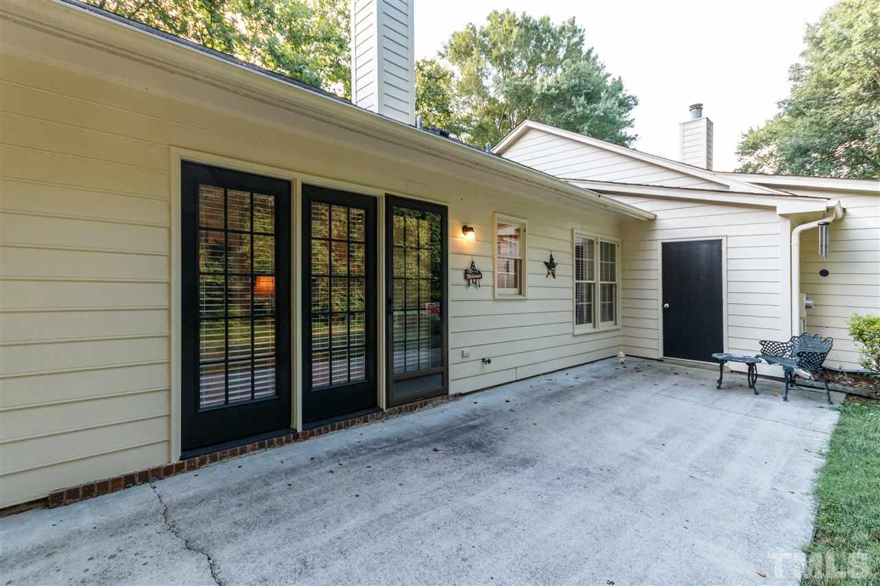 2648 Cottage Circle Raleigh, NC 27613 - Photo 26 of 28