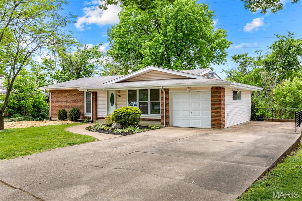 747 Burwick Terrace Manchester, MO 63021 - Photo 36 of 37