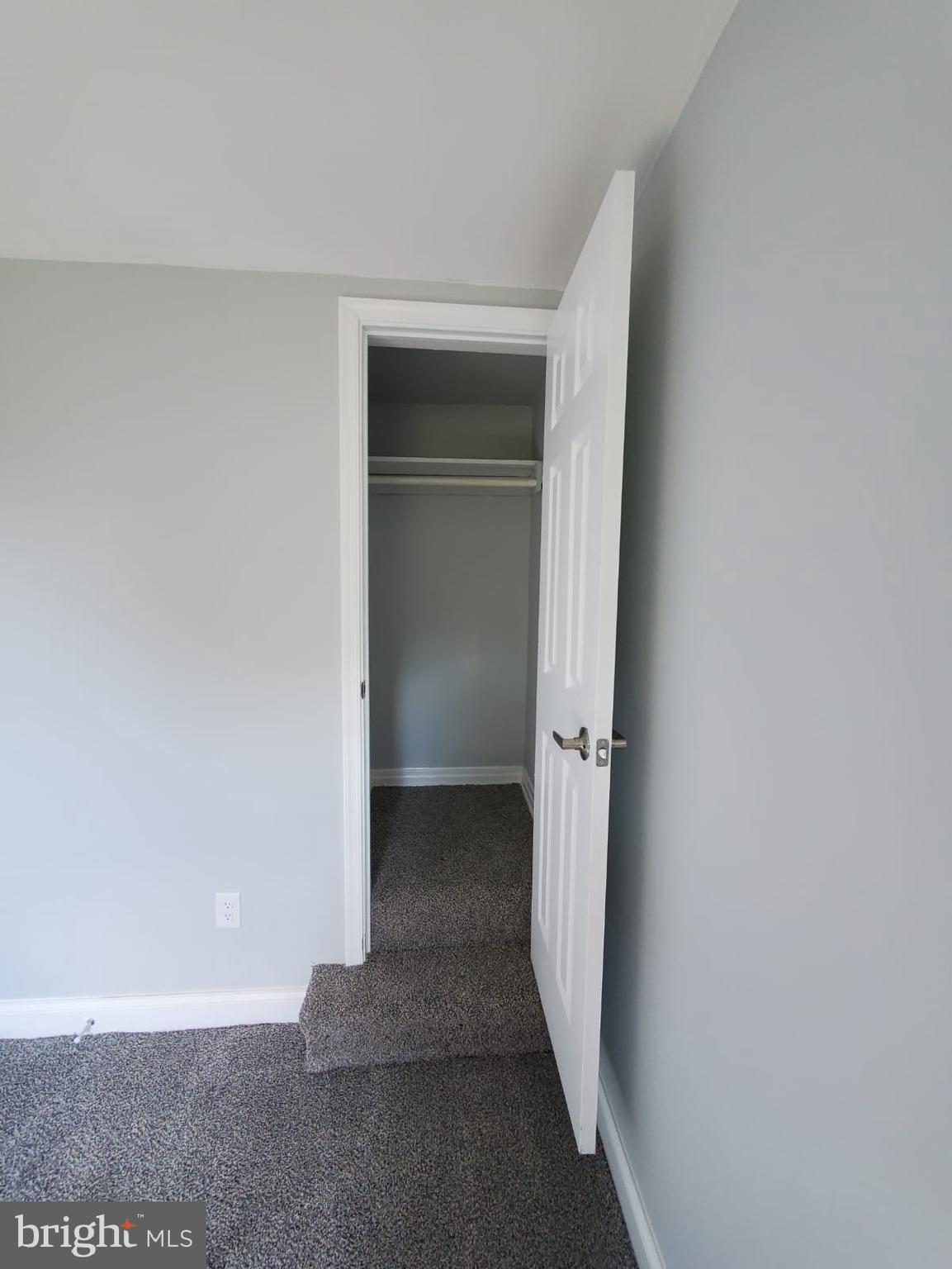 112 Sollers Point Road Dundalk, MD 21222 - Photo 17 of 19