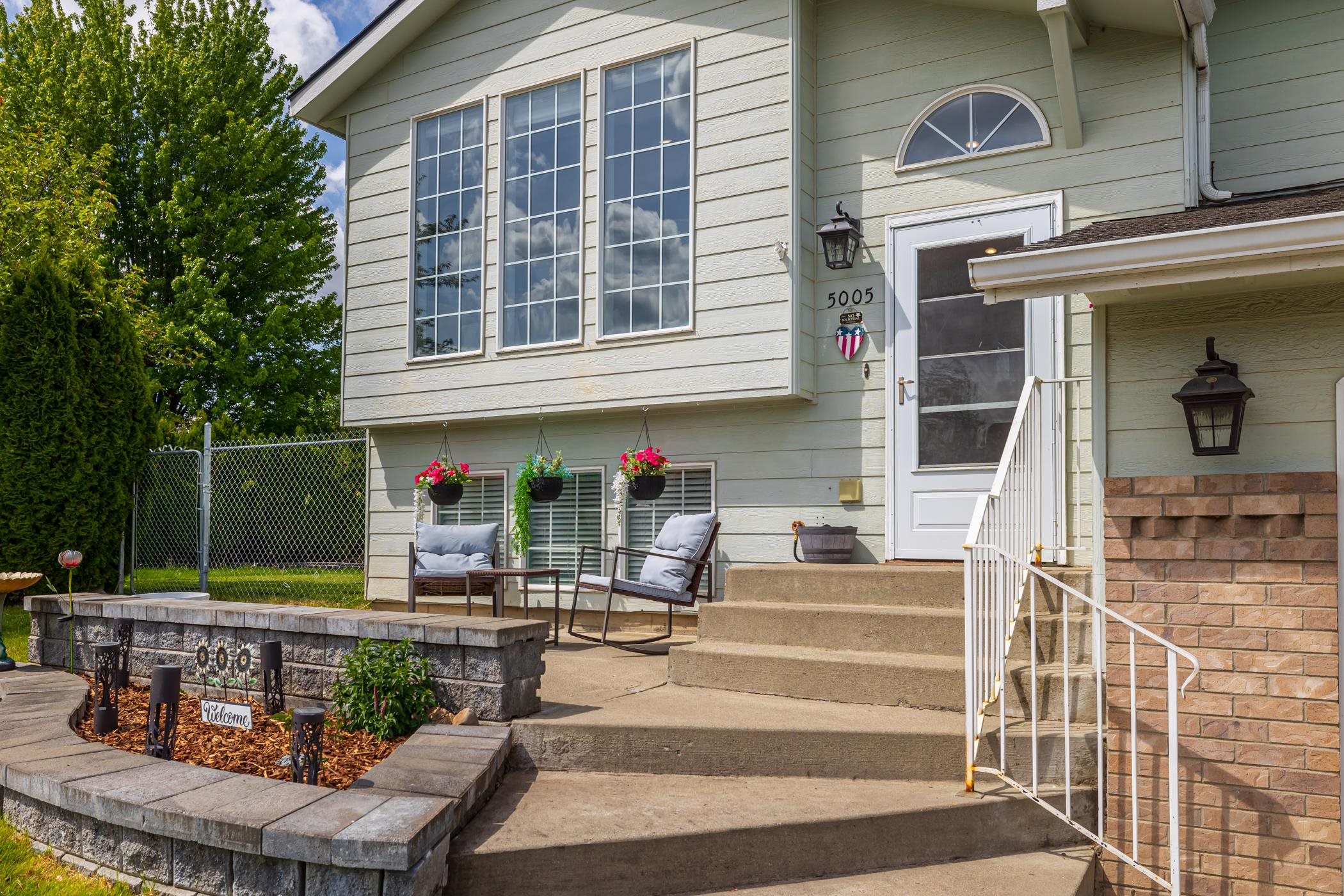 5005 North Best Road Spokane Valley, WA 99216 - Photo 3 of 21