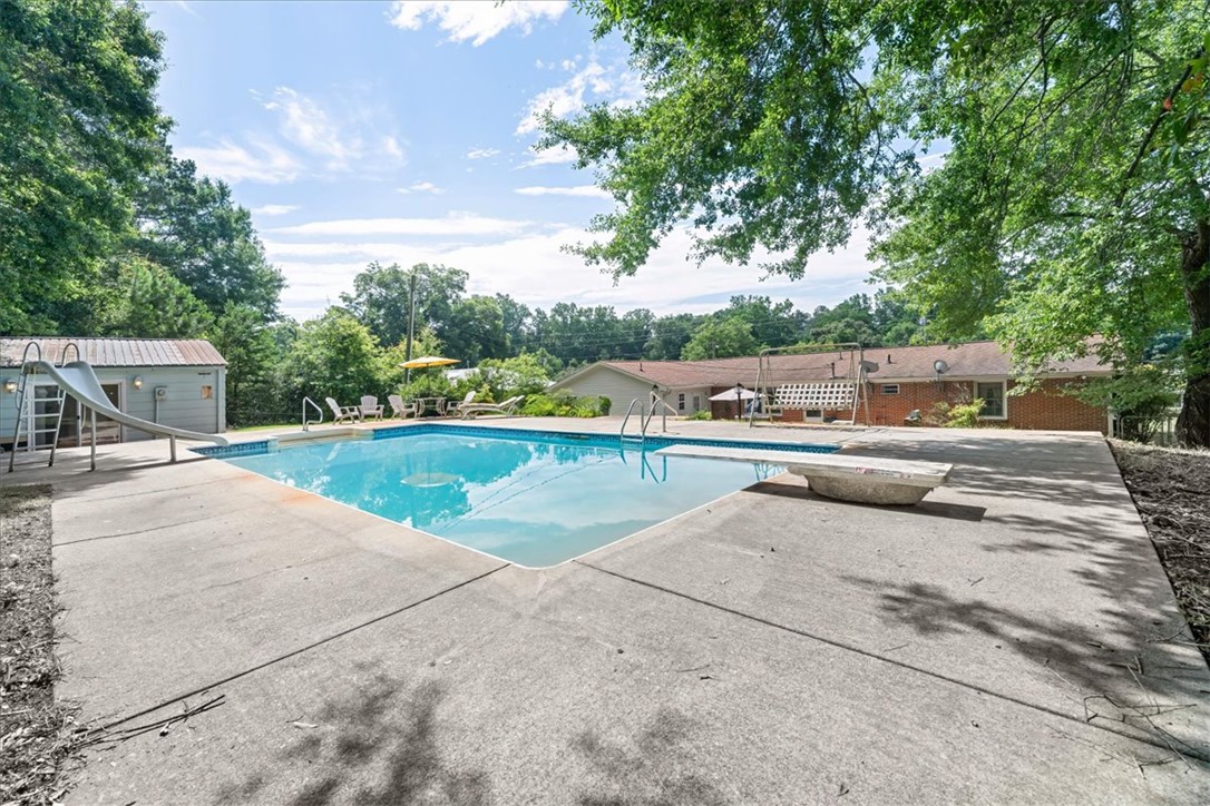 958 Avondale Drive Seneca, SC 29672 - Photo 43 of 48