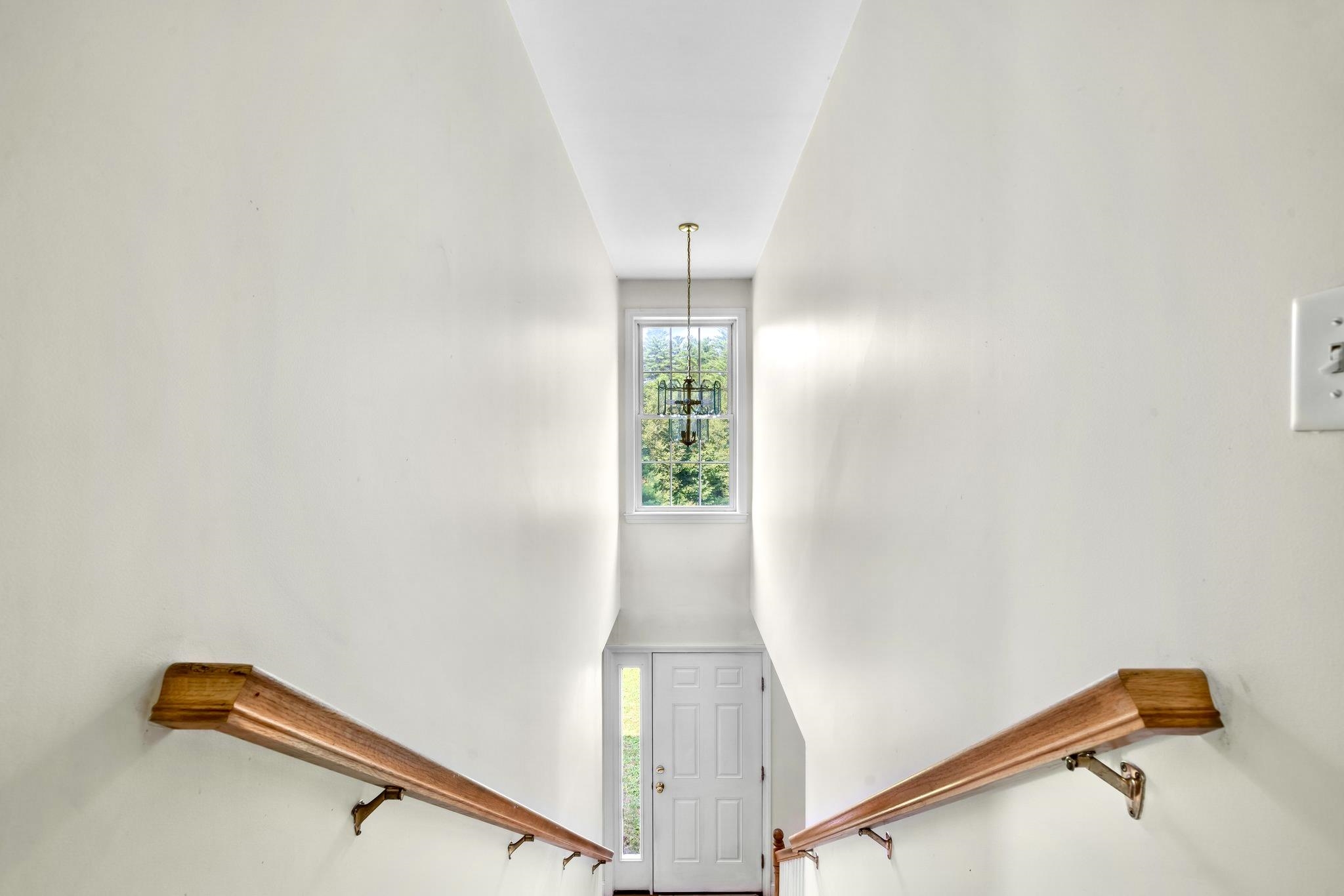 231 Ricker Road Loudon, NH 03307 - Photo 9 of 40