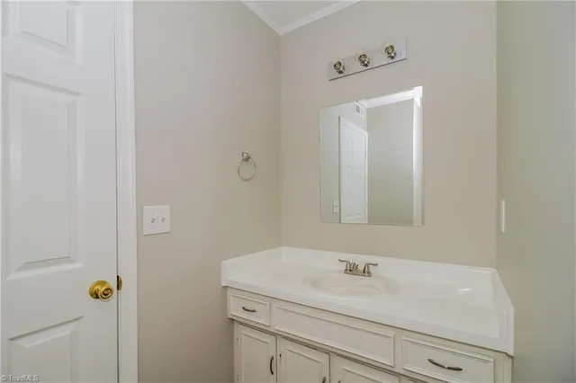 $1,620 | 308 Cheltenham Drive, Winston-Salem, NC 27103