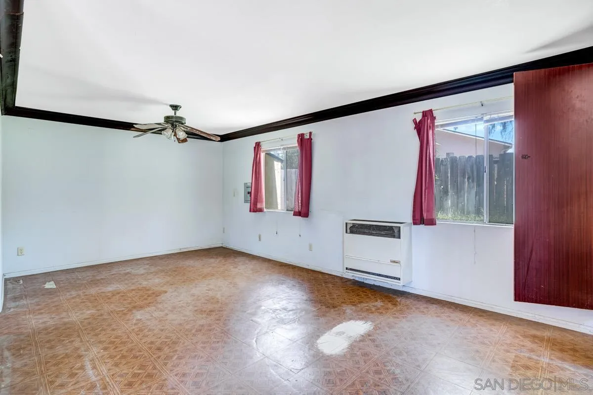 14035 Proctor Valley Road Jamul, CA 91935 - Photo 30 of 53 an entryway