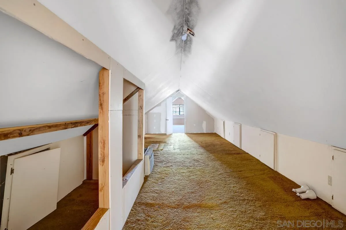 14035 Proctor Valley Road Jamul, CA 91935 - Photo 36 of 53 a view of entryway