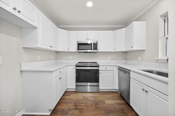 $430,000 | 8817 Janell Court, Emerald Isle, NC 28594