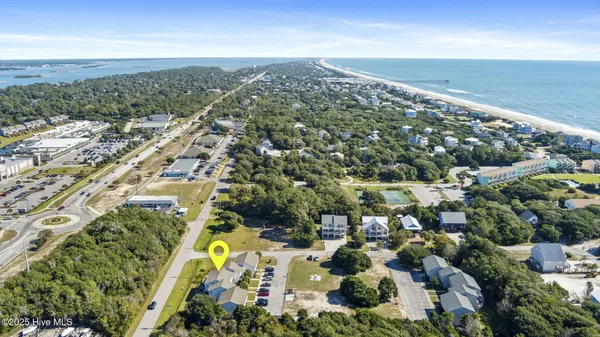 $430,000 | 8817 Janell Court, Emerald Isle, NC 28594