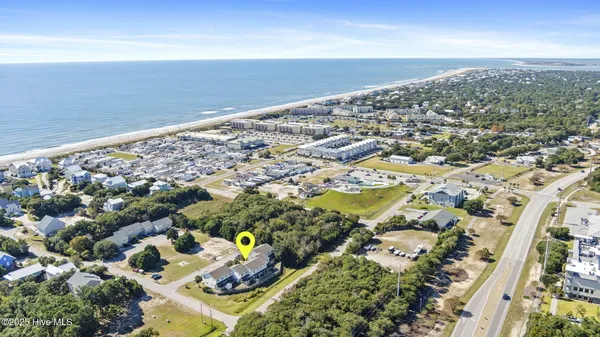 $430,000 | 8817 Janell Court, Emerald Isle, NC 28594