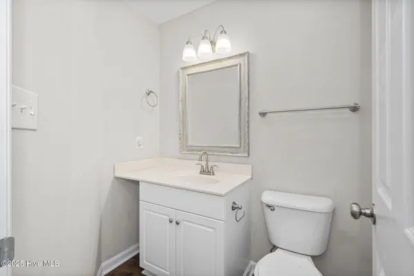 $430,000 | 8817 Janell Court, Emerald Isle, NC 28594