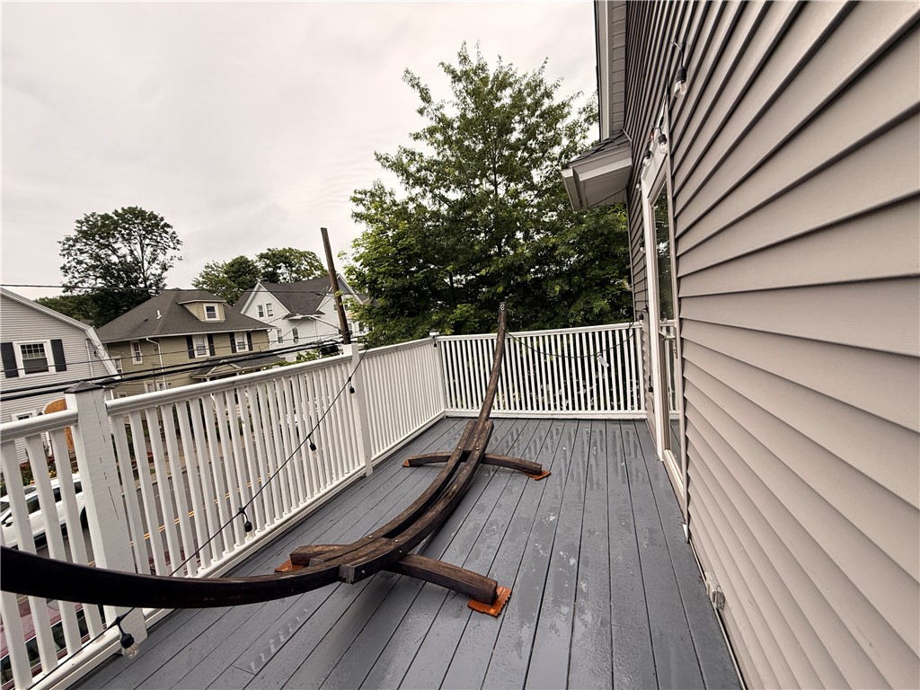215 Rochambeau Avenue Providence, RI 02906 - Photo 31 of 42