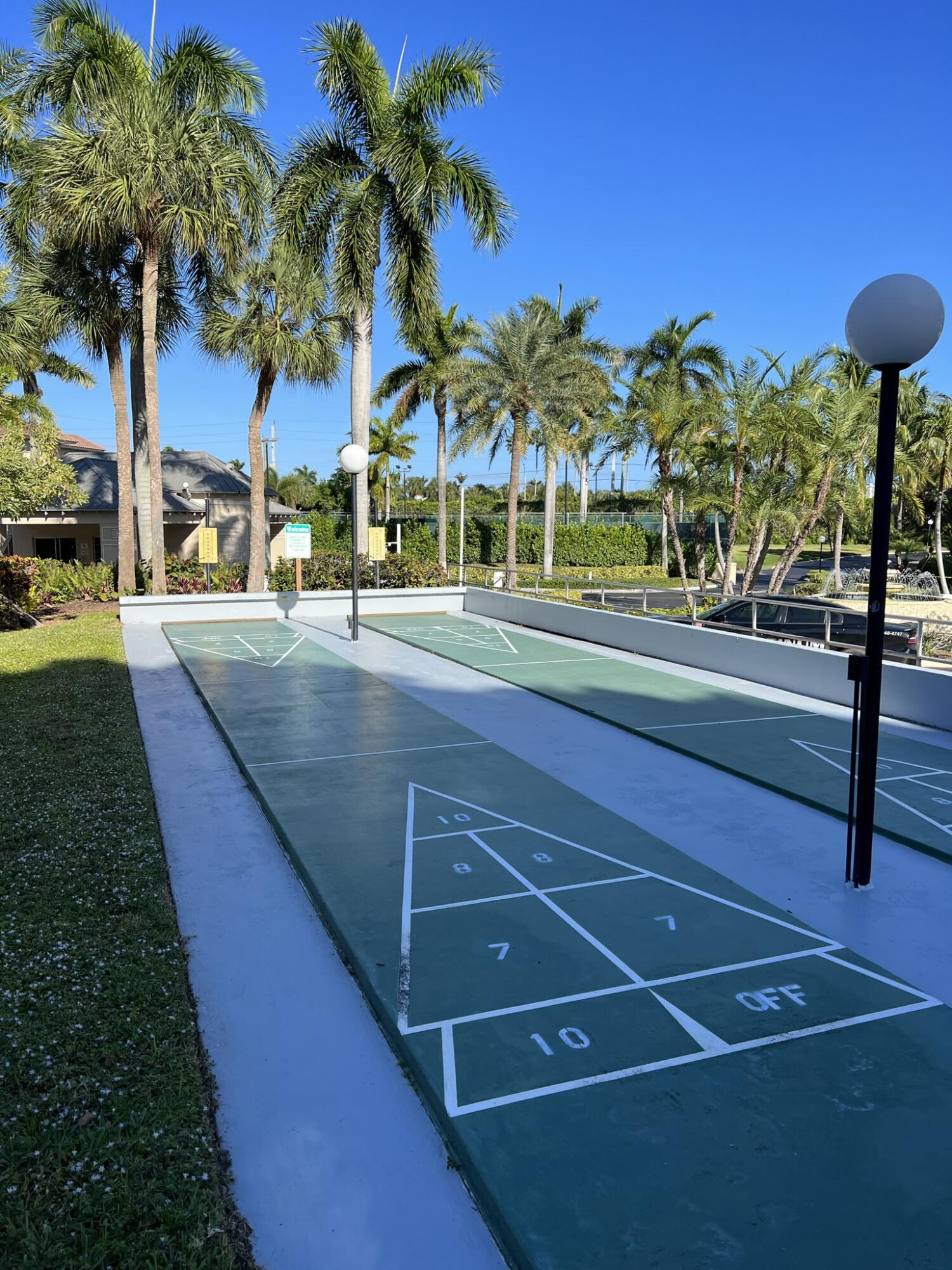 1 Royal Palm Way, Unit 3050 Boca Raton, FL 33432 - Photo 21 of 24 a view of a tennis court