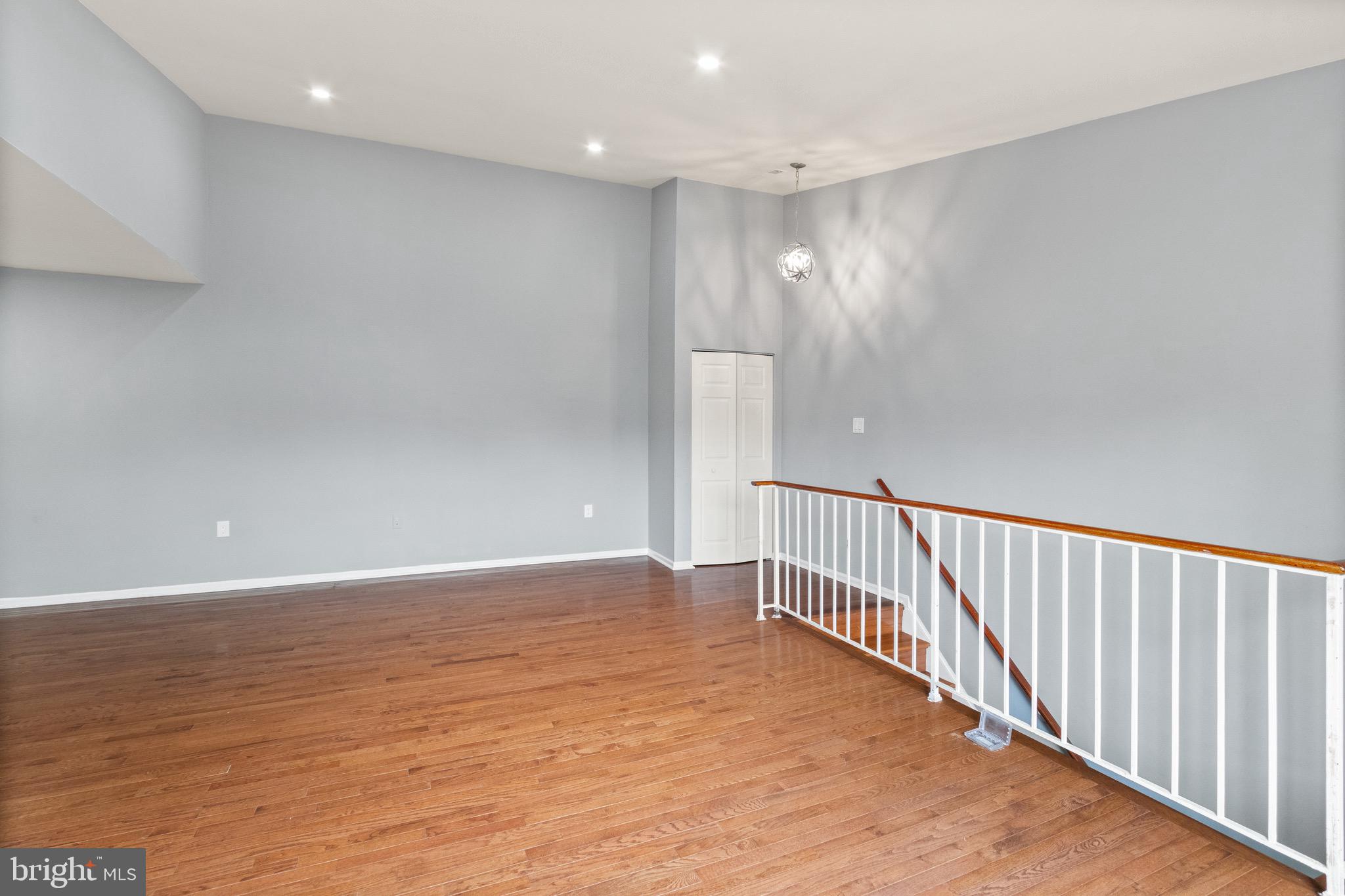 7408 Rokeby Drive Manassas, VA 20109 - Photo 3 of 30 Gallery Image 3