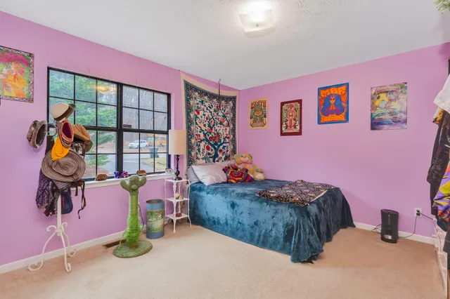 $374,900 | 525 Timberlinks Drive, Signal Mountain, TN 37377