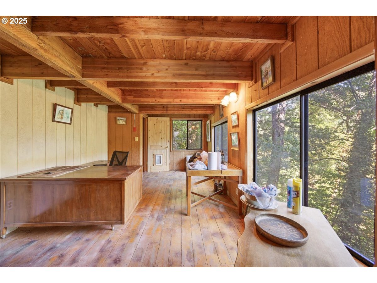 2680 South Umpqua Road Tiller, OR 97484 - Photo 14 of 46