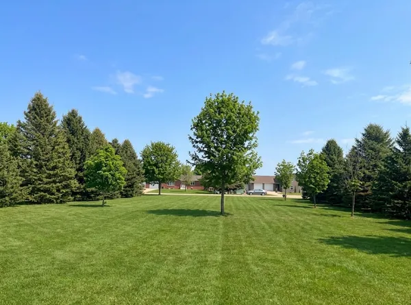 $60,000 | 17 Pheasant Drive, Slayton, MN 56172