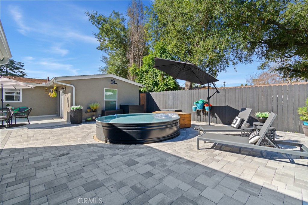 275 Mountain View Street Altadena, CA 91001 - Photo 24 of 30 a view of backyard of house with outdoor seating