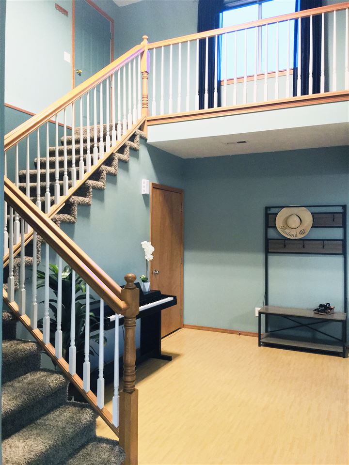 10514 South Gardner Road Cheney, WA 99004 - Photo 11 of 20