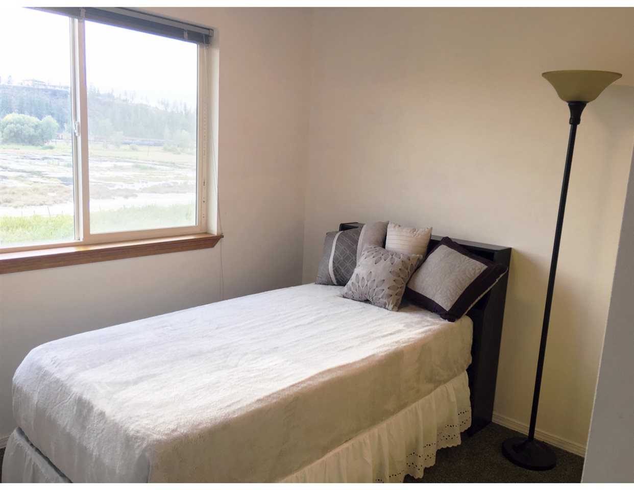 10514 South Gardner Road Cheney, WA 99004 - Photo 14 of 20
