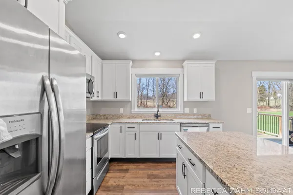 $350,000 | 1942 Cygnet Drive, Otsego, MI 49078