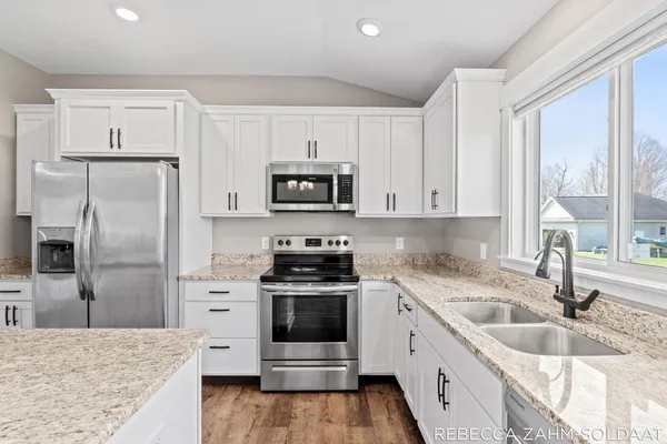 $350,000 | 1942 Cygnet Drive, Otsego, MI 49078