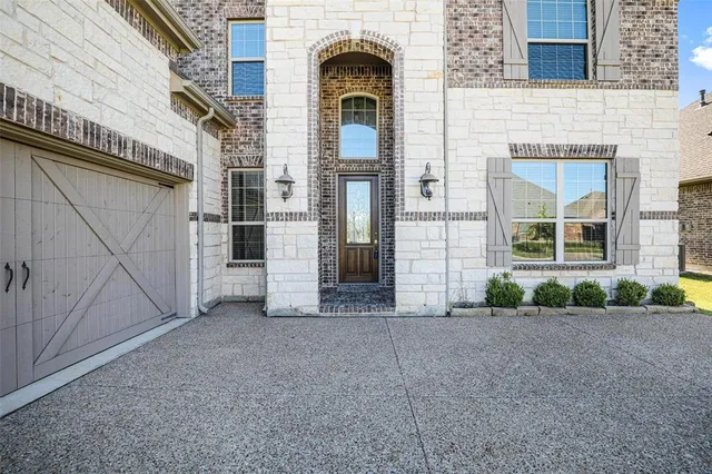 $4,000 | 16198 Moss Haven Lane, Frisco, TX 75033