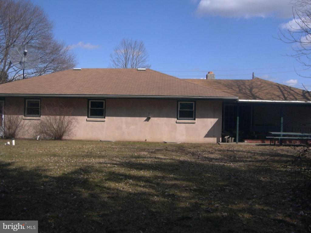931 Mt Zion Road Lebanon, PA 17046 - Photo 2 of 6 Gallery Image 2