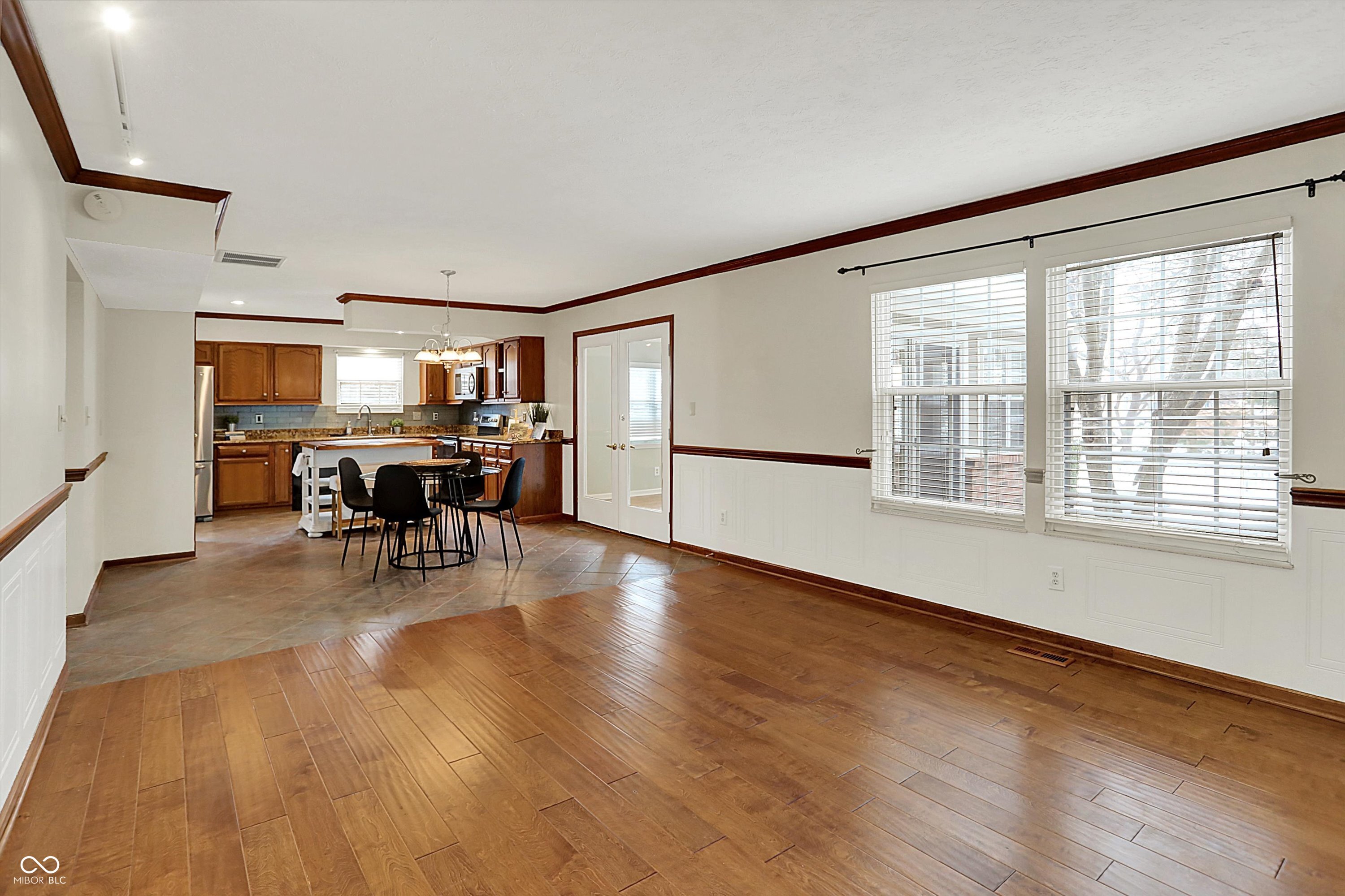 7775 Carly Place Fishers, IN 46038 - Photo 13 of 47