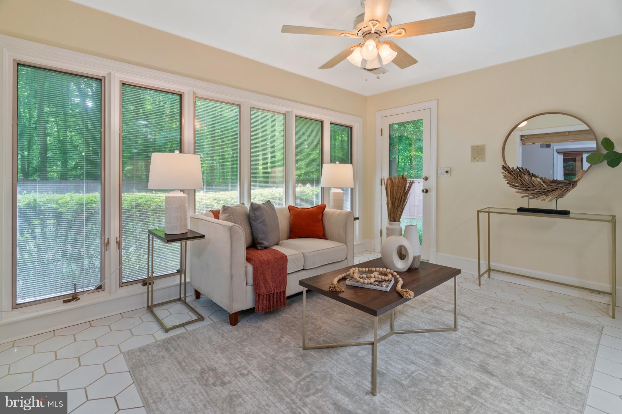 2008 Rebecca Court Silver Spring, MD 20906 - Photo 26 of 121 Sunroom