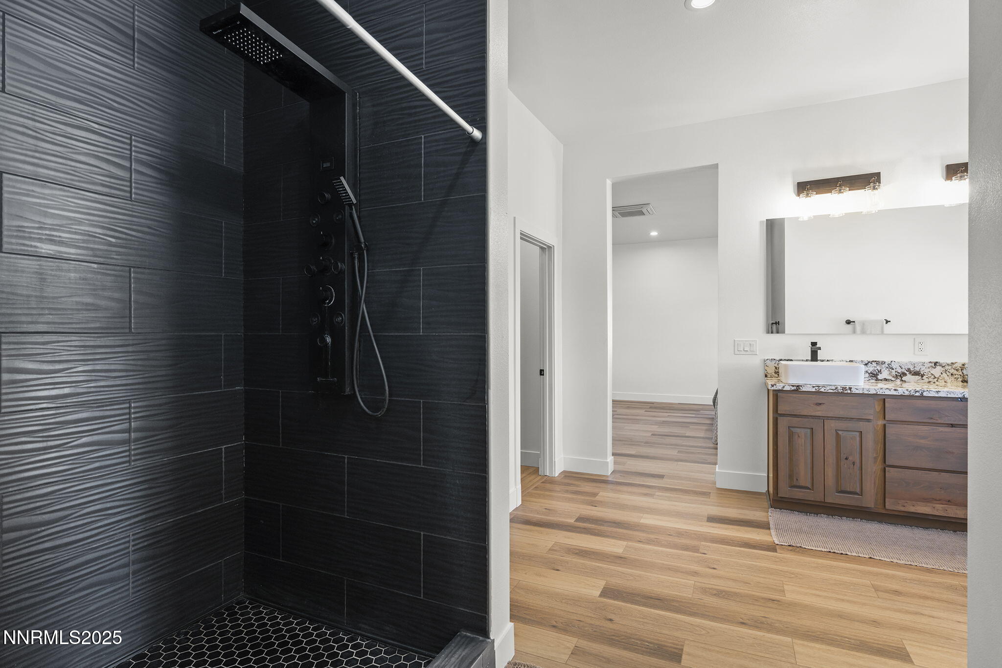 2320 Empire Road Reno, NV 89521 - Photo 20 of 36 20-web-or-mls-_DSC2509