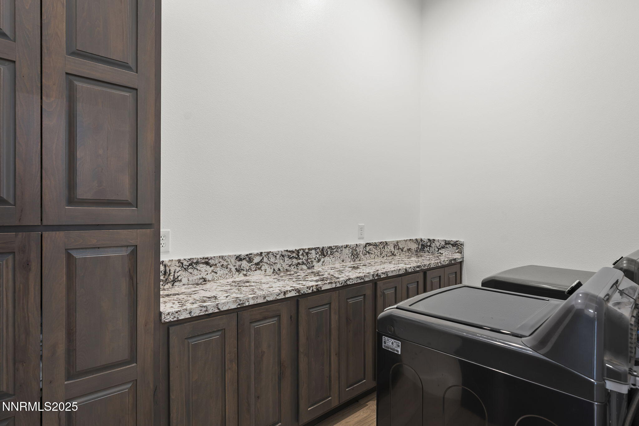 2320 Empire Road Reno, NV 89521 - Photo 25 of 36 25-web-or-mls-_DSC2490