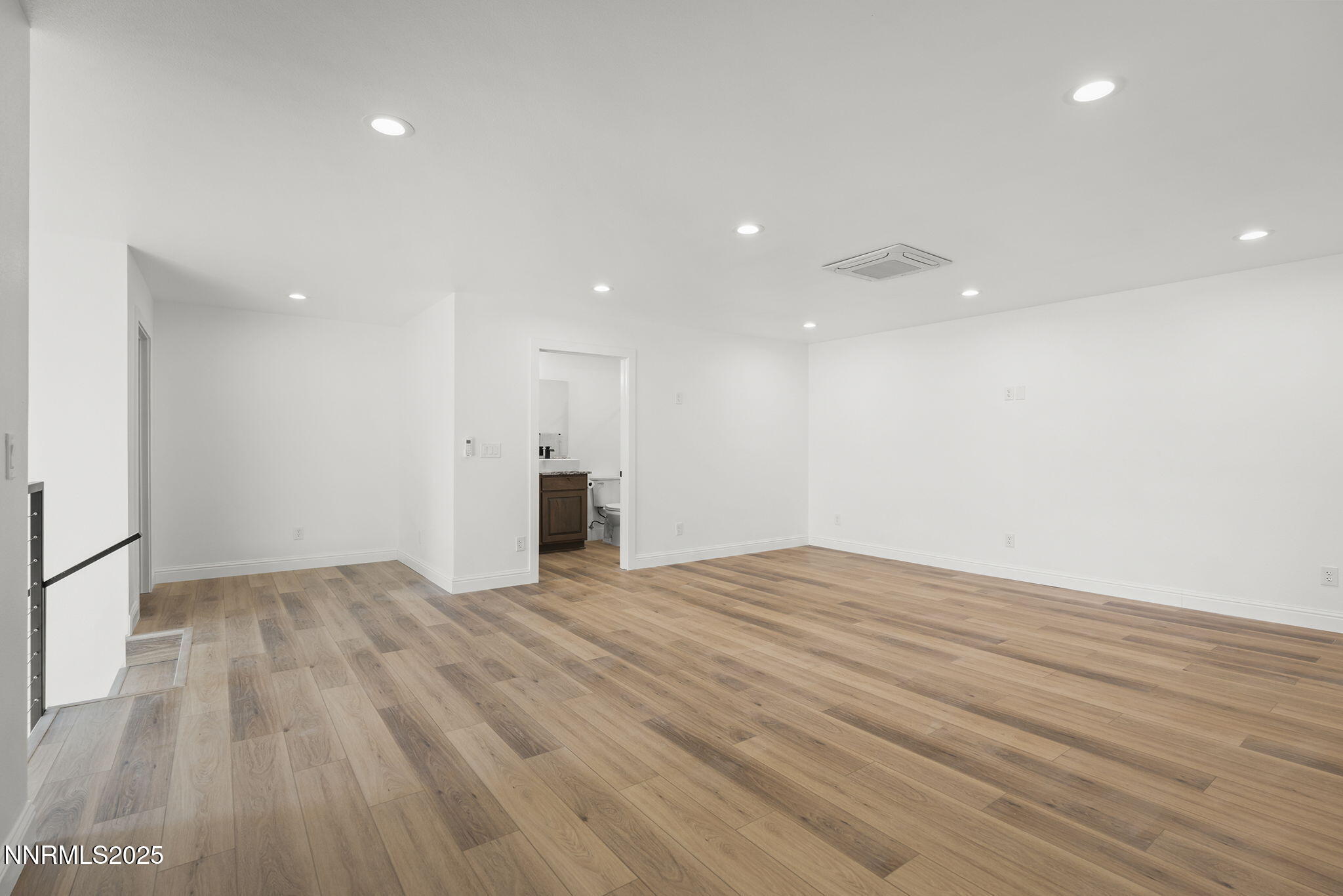 2320 Empire Road Reno, NV 89521 - Photo 27 of 36 27-web-or-mls-_DSC2454