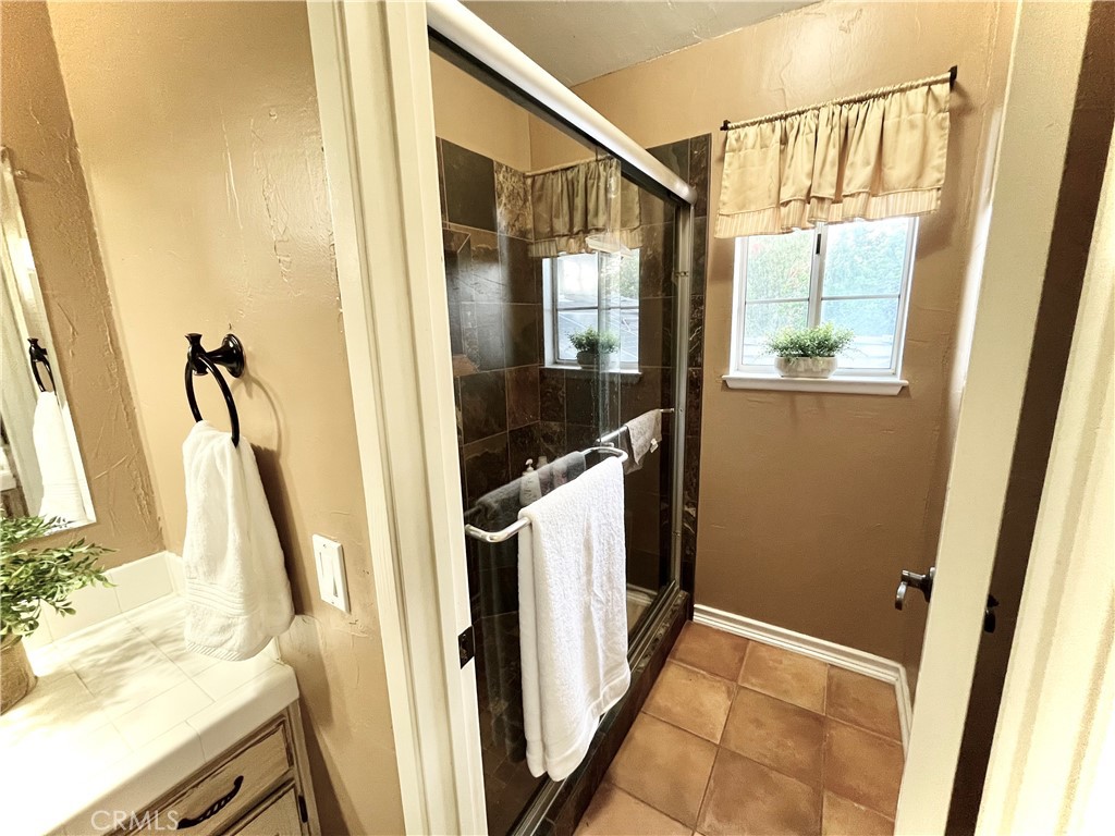 31420 Corte Madera Temecula, CA 92592 - Photo 20 of 54 a view of a bathroom with utility room