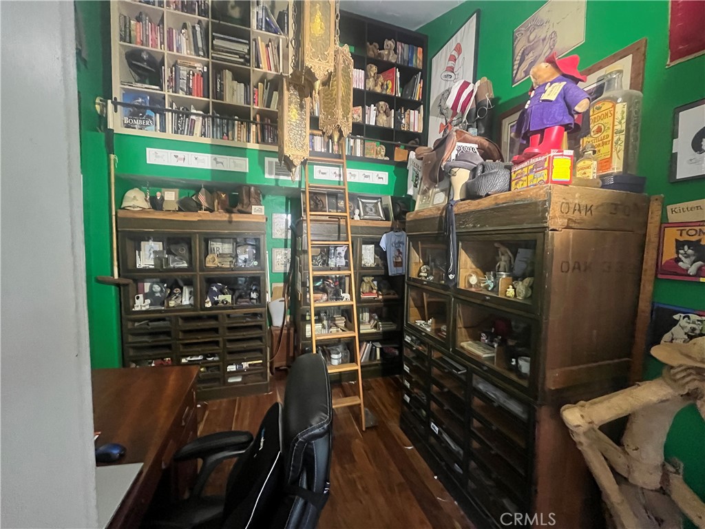 31420 Corte Madera Temecula, CA 92592 - Photo 30 of 54 a kitchen area with lots of different kinds of food