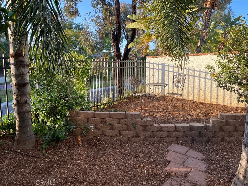 31420 Corte Madera Temecula, CA 92592 - Photo 38 of 54 a view of a yard with plants