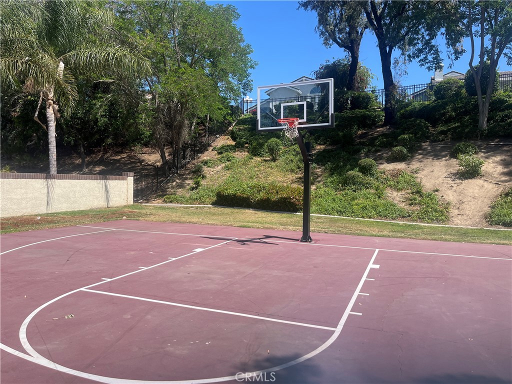 31420 Corte Madera Temecula, CA 92592 - Photo 52 of 54 a view of a tennis court
