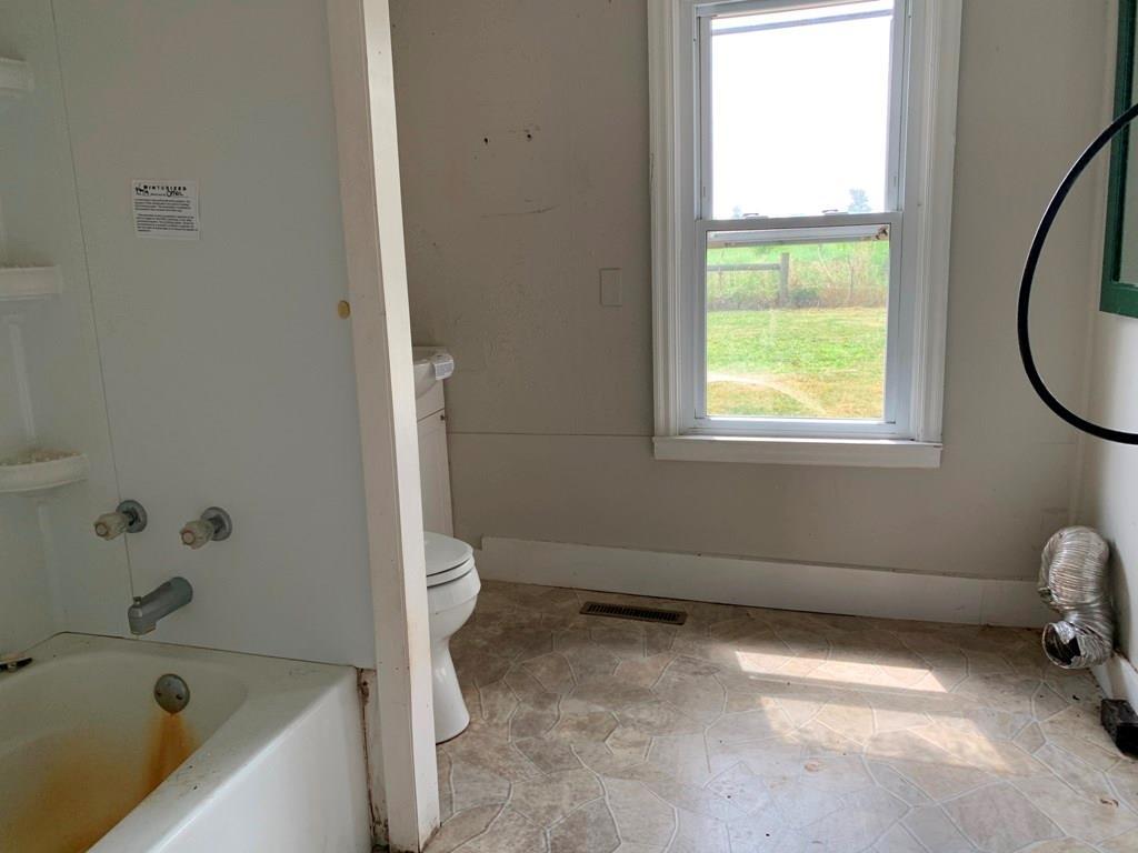 11691 Old Columbus Road South Vienna, OH 45369 - Photo 4 of 18