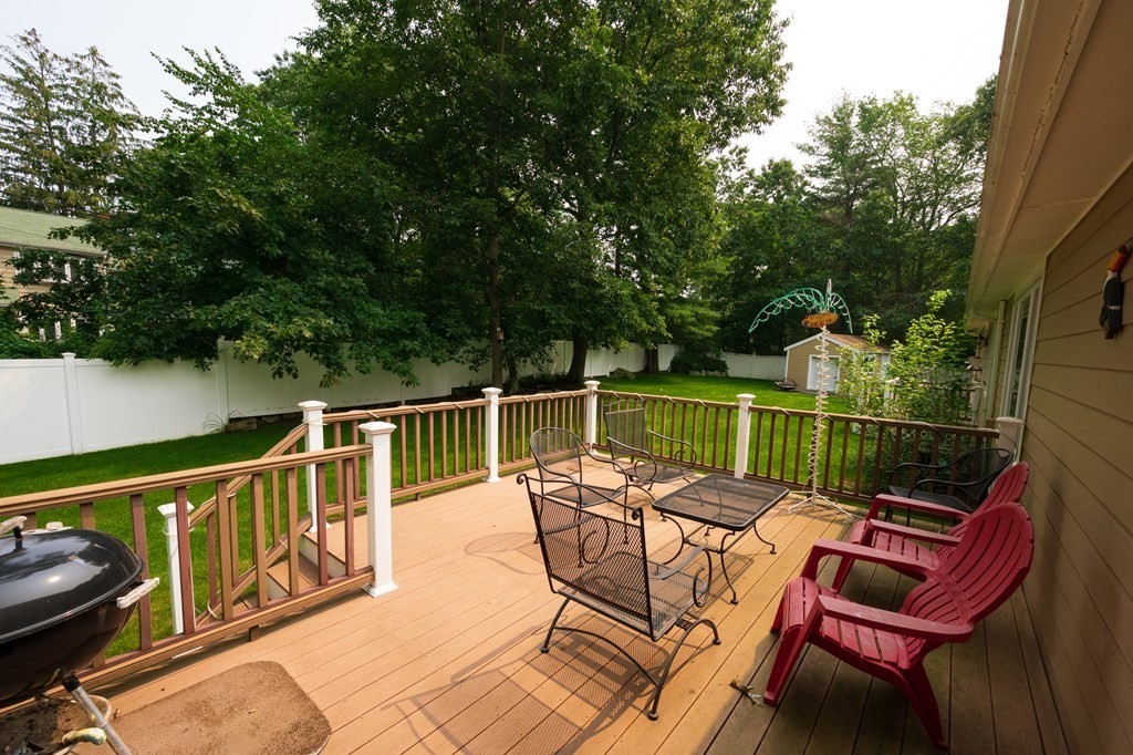 10 Canavan Drive Braintree, MA 02184 - Photo 12 of 38