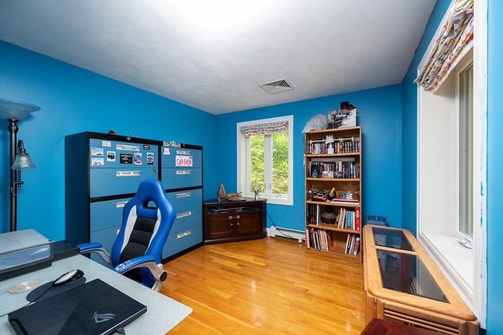 10 Canavan Drive Braintree, MA 02184 - Photo 19 of 38