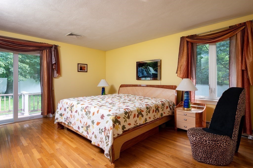 10 Canavan Drive Braintree, MA 02184 - Photo 20 of 38