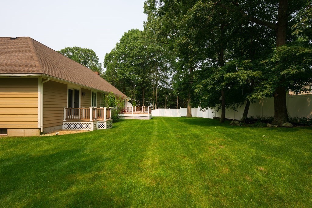 10 Canavan Drive Braintree, MA 02184 - Photo 36 of 38