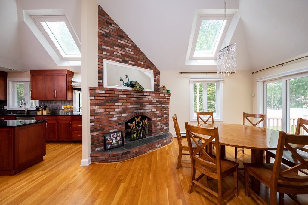 10 Canavan Drive Braintree, MA 02184 - Photo 10 of 38