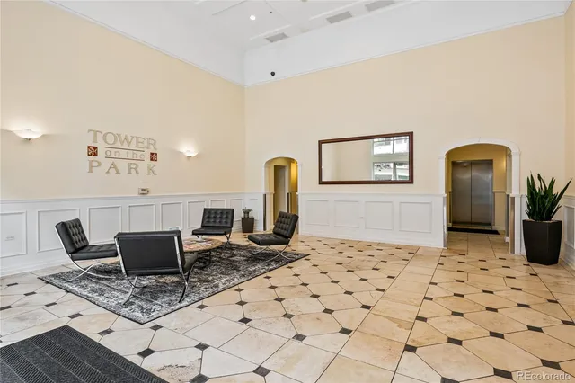 $1,700 | 1950 Logan Street, Unit 1107, Denver, CO 80203