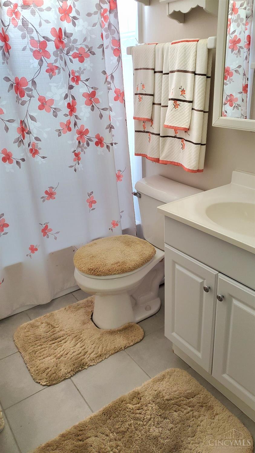 2135 Townhill Road Cincinnati, OH 45238 - Photo 23 of 38 Gallery Image 23