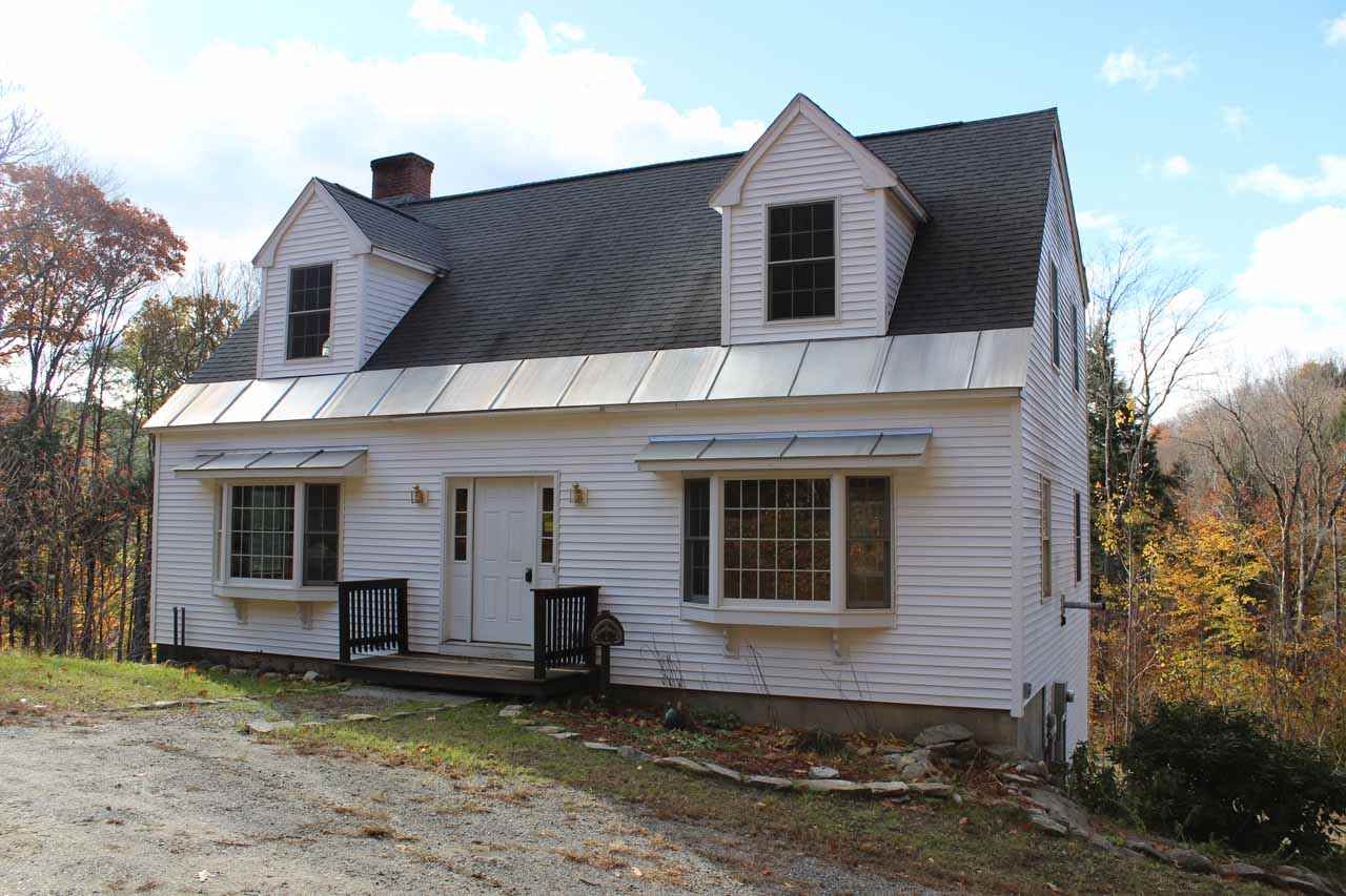 1193 Peaked Mountain Road Townshend, VT 05353 - Photo 1 of 18 Gallery Image 1