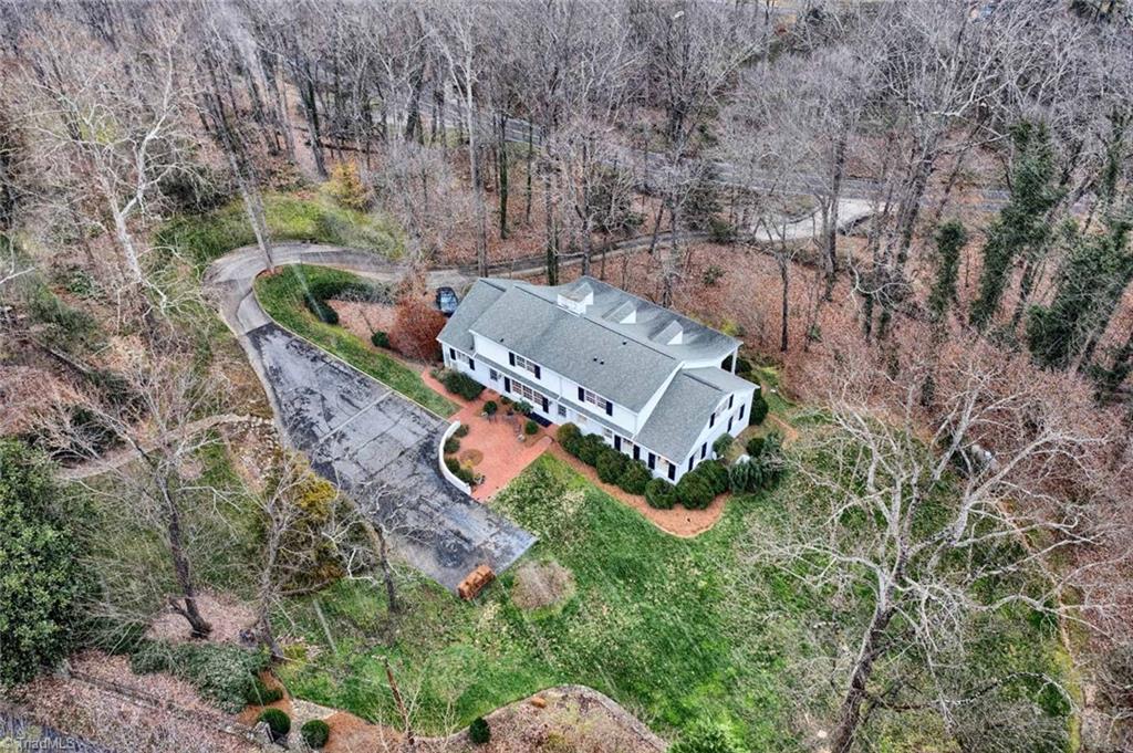 201 Shadow Valley Road High Point, NC 27262 - Photo 28 of 30 Gallery Image 28