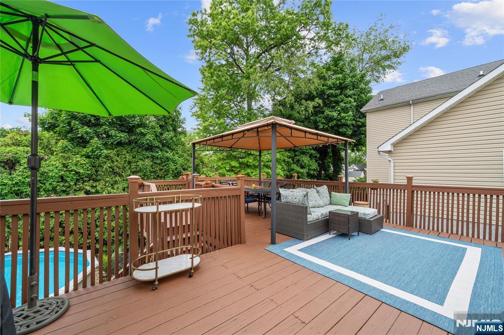 15 Valley Road Nutley, NJ 07110 - Photo 36 of 44